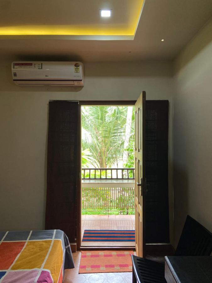 Maleyam Homestay Riverside Кожикоде Екстер'єр фото