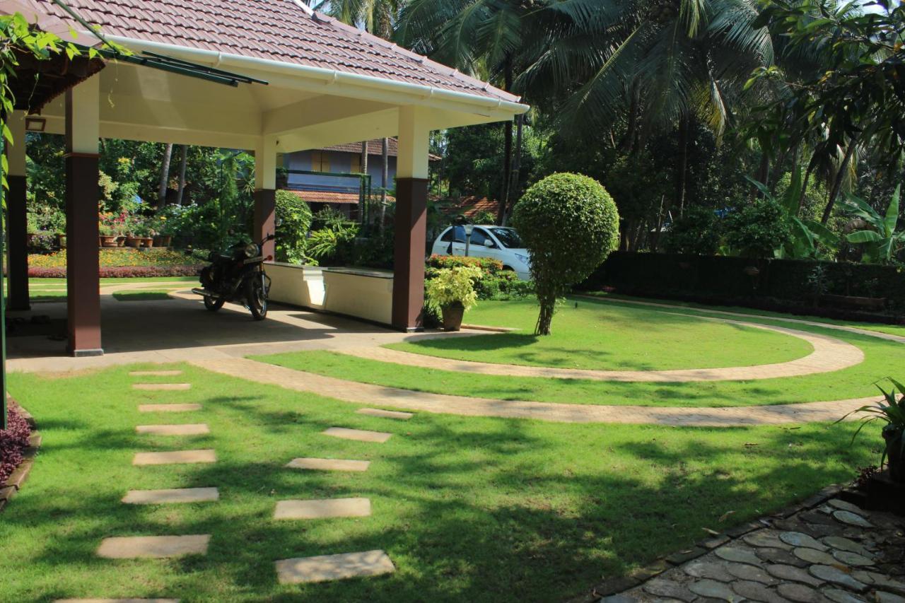 Maleyam Homestay Riverside Кожикоде Екстер'єр фото