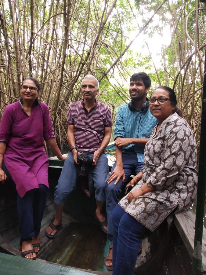 Maleyam Homestay Riverside Кожикоде Екстер'єр фото